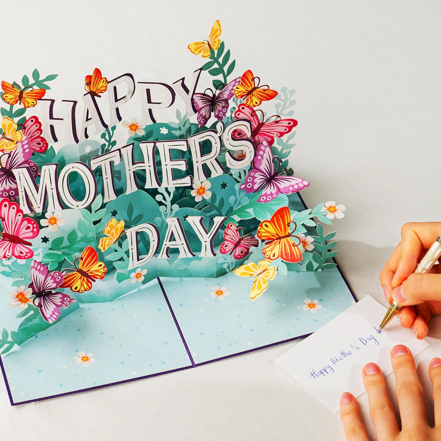 💌Paper Love Mother's Day Card, Pop Up Card 3D Design for Mom Wife Grandmother